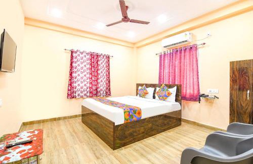 Sector II Hotel | FabHotel Olive Inn I - 260m from Saltlake Sector V Metro Station