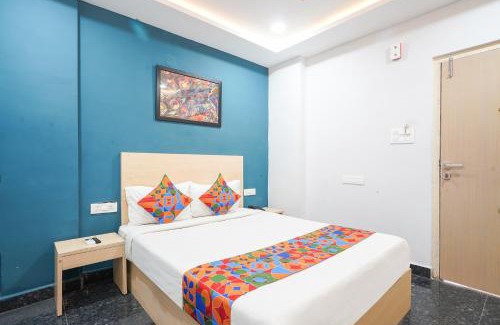 Hyderabad House | FabHotel Orion - Nr Shilparamam, Hi tech city