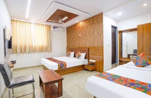 Nagarbhavi Hotel | Fabhotel Platinum Palace