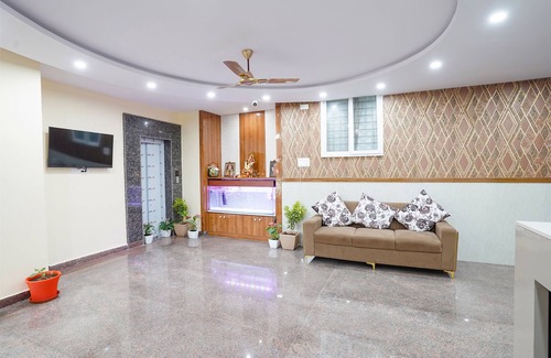 Nagarbhavi Hotel | Fabhotel Platinum Palace