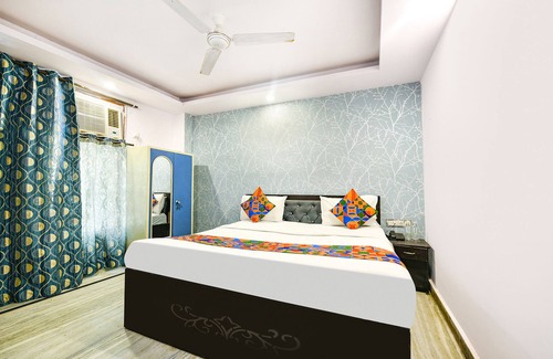 New Delhi Hotel | FabHotel PP Residency Tilak Nagar