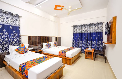 Narasapura Hotel | Fabhotel Prince Residency