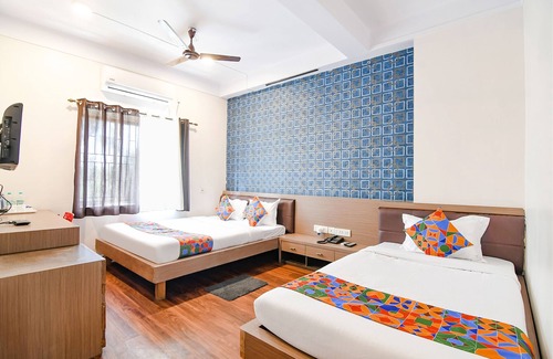 Sector V Hotel | FabHotel S Residency