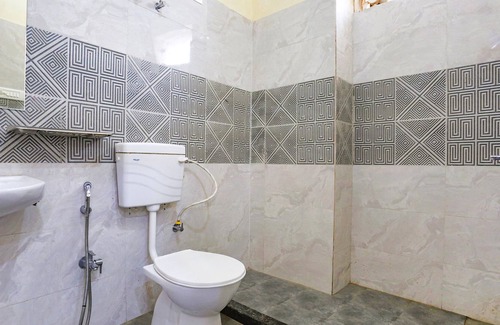 Kalyanpur Hotel | Fabhotel Sg Garden