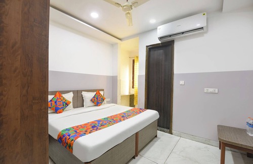 Rohini Hotel | FabHotel Shagun and Banquets