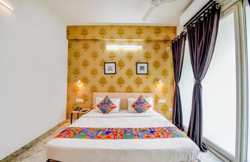 Ballygunge Hotel | FabHotel Silver Key kalighat