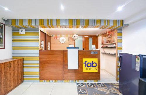 Khattalwada Hotel | FabHotel Silver Oak BnB - Nr Yashobhoomi Convention Centre