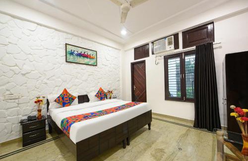 Noida Hotel | FabHotel Silver Stone