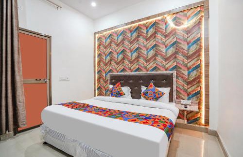 Faizabad Apartment | FabHotel Siya Bihari