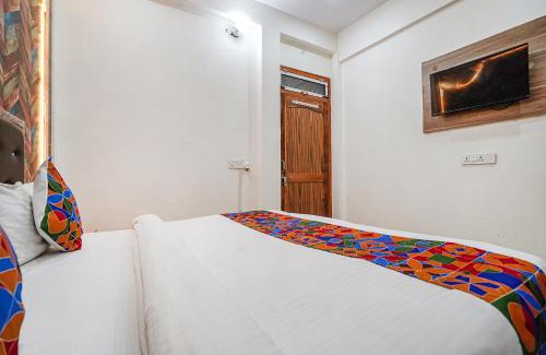 Faizabad Apartment | FabHotel Siya Bihari