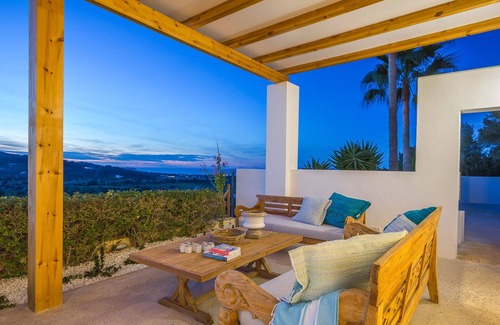 Sant Agusti des Vedra Villa | Fabulous recently renovated villa St Agustin Ibiza with gorgeous views