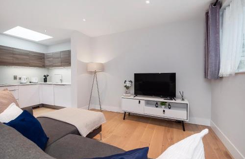 Queenstown Apartment | Fabulous 2 Bed Maisonette Battersea