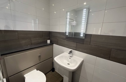 Anerley Apartment | Fabulous apartment. 20 min from London bridge. 5 min Crystal palace