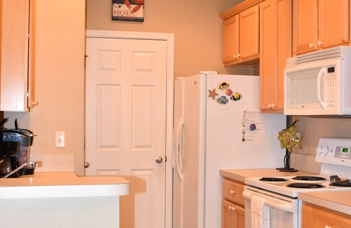 Villages of Five Points Condo | Fabulous Five Points Condo Just Minutes to Downtown Lewes