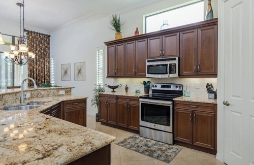 Fort Myers House | Fabulous Pool Home in Gated Community