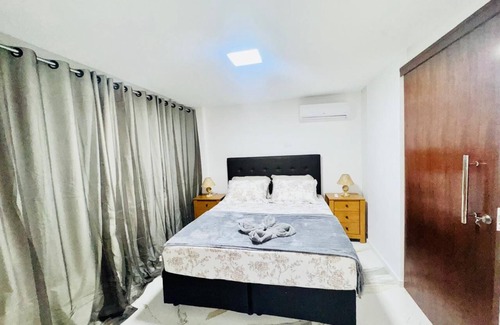 Pajucara Apartment | Facing the Ferris Wheel! Ed Canoa 601 Beira Mar With Parking Included