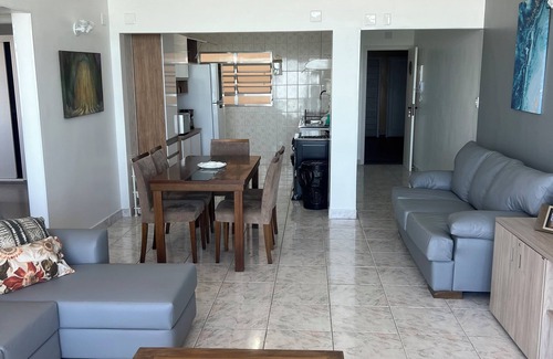 Embare Apartment | FACING THE SEA IN EMBARÉ, 2 SUITES AND 2 DEMARCED PRIVATE GARAGES,