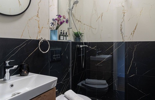 Bucharest City-Centre Condo | Faculty of Law Studios
