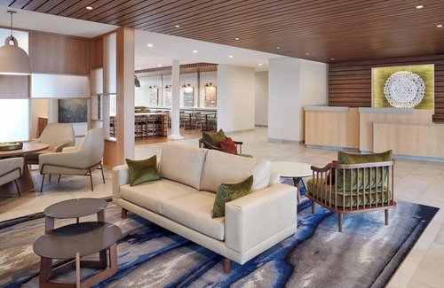 Clear Lake Hotel | Fairfield Inn & Suites by Marriott Clear Lake