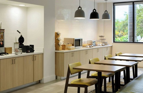Flagami Hotel | Fairfield Inn & Suites by Marriott Miami Airport South