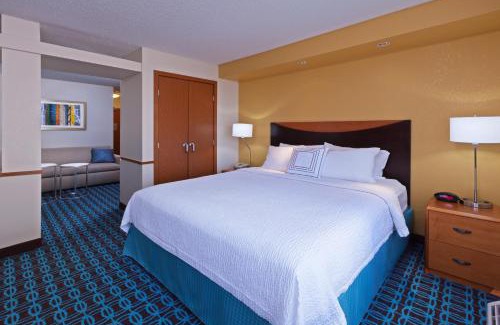 Houston Hotel | Fairfield Inn & Suites Houston Intercontinental Airport