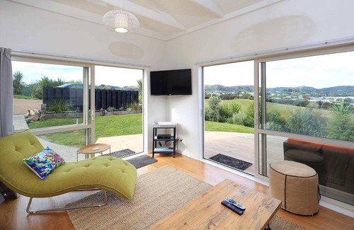 Waiheke Island Apartment | Fairview Apartment - Unit 1 | Stay Waiheke