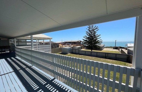 Falcon House | Falcon Beach cottage with ocean views