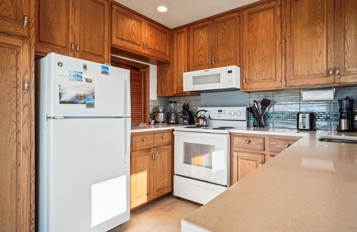 Arch Cape House | Falcon Getaway - New Oceanfront Listing! - Beachcomber Vacation Homes