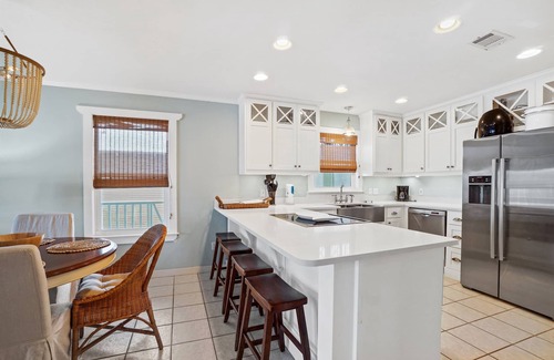 Port St. Joe Cottage | Fall 2025 Rate Drop! 3 BR/3 BA Cottage -Dog Friendly!
