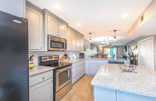 Villa Sabine Condo | Fall and Winter Rates at Wave n' Sea at Deepwater Cove!
