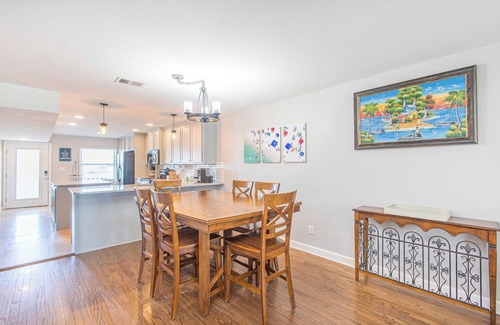 Villa Sabine Condo | Fall and Winter Rates at Wave n' Sea at Deepwater Cove!