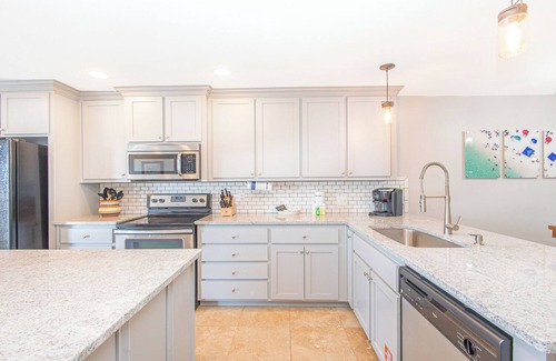 Villa Sabine Condo | Fall and Winter Rates at Wave n' Sea at Deepwater Cove!