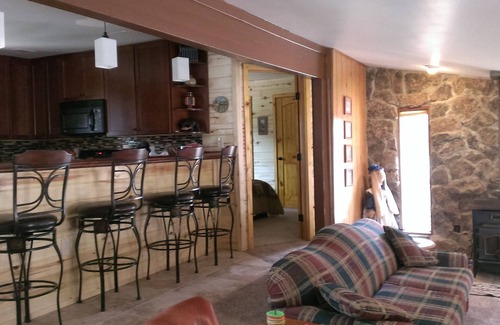 Lake City House | FALL COLORS ARE HERE! DATES AVAILABLE FOR WINE FESTIVAL! BOOK NOW!