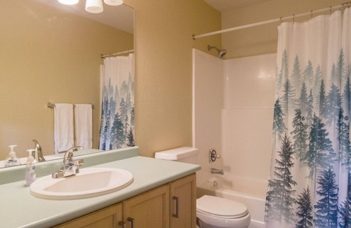 Table Rock Condo | Fall Creek 61-25