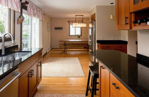 Falmouth Heights House | Falmouth Heights, There's Nothing Better! Cheap Rates, Gourmet Kitchen, A+ Loc