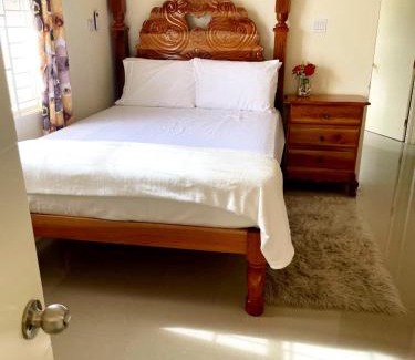 Falmouth House | Falmouth Trelwany Stonebrook Manner