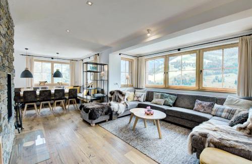 Muehlbach Am Hochkoenig Ski Chalet | Familienchalet Königshaus by keyone