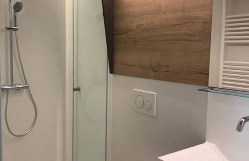 Illmitz Bed & Breakfast | Familienzimmer, Dusche, WC - Weinidylle Opitz