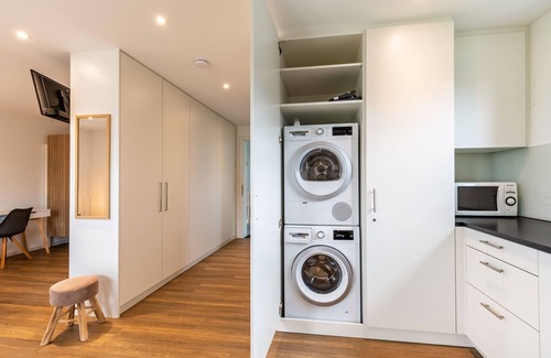 Deffingen Apartment | Family Apartment Fewo Parkside S4 | 8Min to Legoland | Balcony & Parking