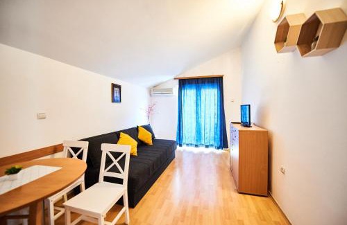 Velji Vinogradi Apartment | Family Apartments Mont Budva