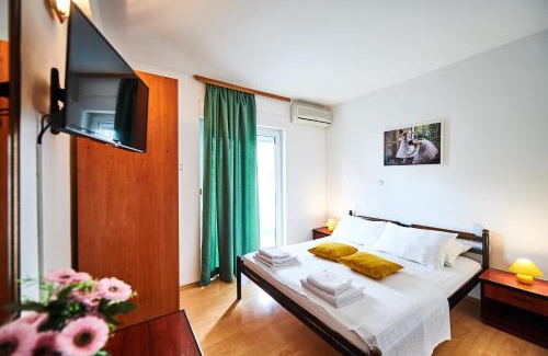 Velji Vinogradi Apartment | Family Apartments Mont Budva