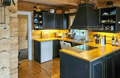 Engerdal House | Family Cabin With Views Of Lake Femunden