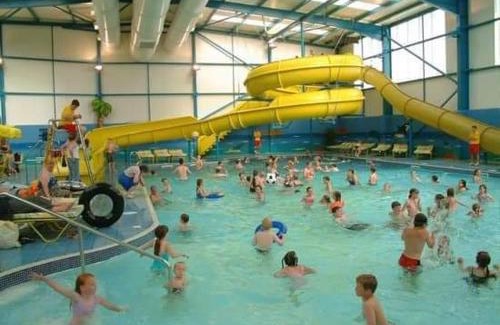 Chapel Saint Leonards Ski Chalet | Family Caravan-Pets-Golden Palm-Pool-Arcades