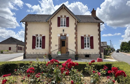 Saligny-sur-Roudon Cottage | Family cottage in Allier, near PAL park