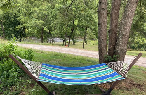 Canton House | Family & Dog Friendly House With Hot Tub OnThe Pigeon River Near Asheville, NC!