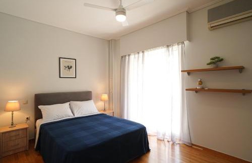 Palaio Faliro Apartment | Family Flat for 4 next to the Flisvos Marina