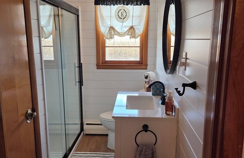 Saint Bernice Other | Family friendly, 1960's farmhouse on grain farm with AC in rural setting.