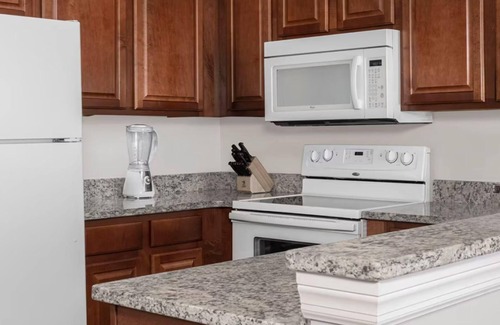 Daytona Beach Resort | Family-Friendly 2BR Suite at Ocean Walk - Beach & Pools Await
