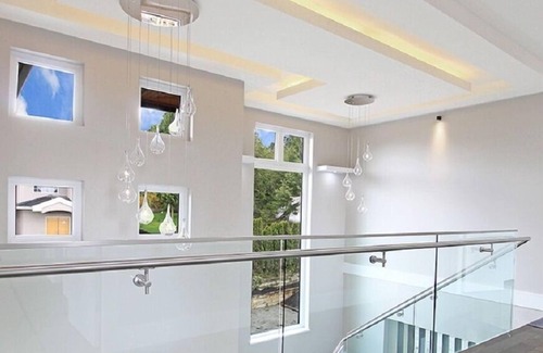 Burnaby House | Family Friendly 4 Bed Rooms house The Chateau - ST No. 00177094