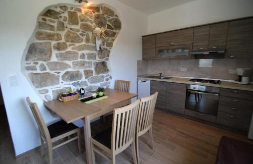 Kampor Apartment | Family-friendly apartments with swimming pool Kampor, Rab - 15518